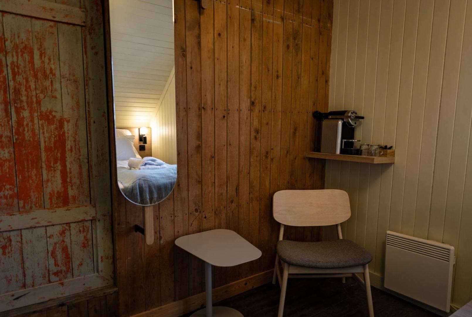 Skata Boutique Hotel Henningsvær Extérieur photo