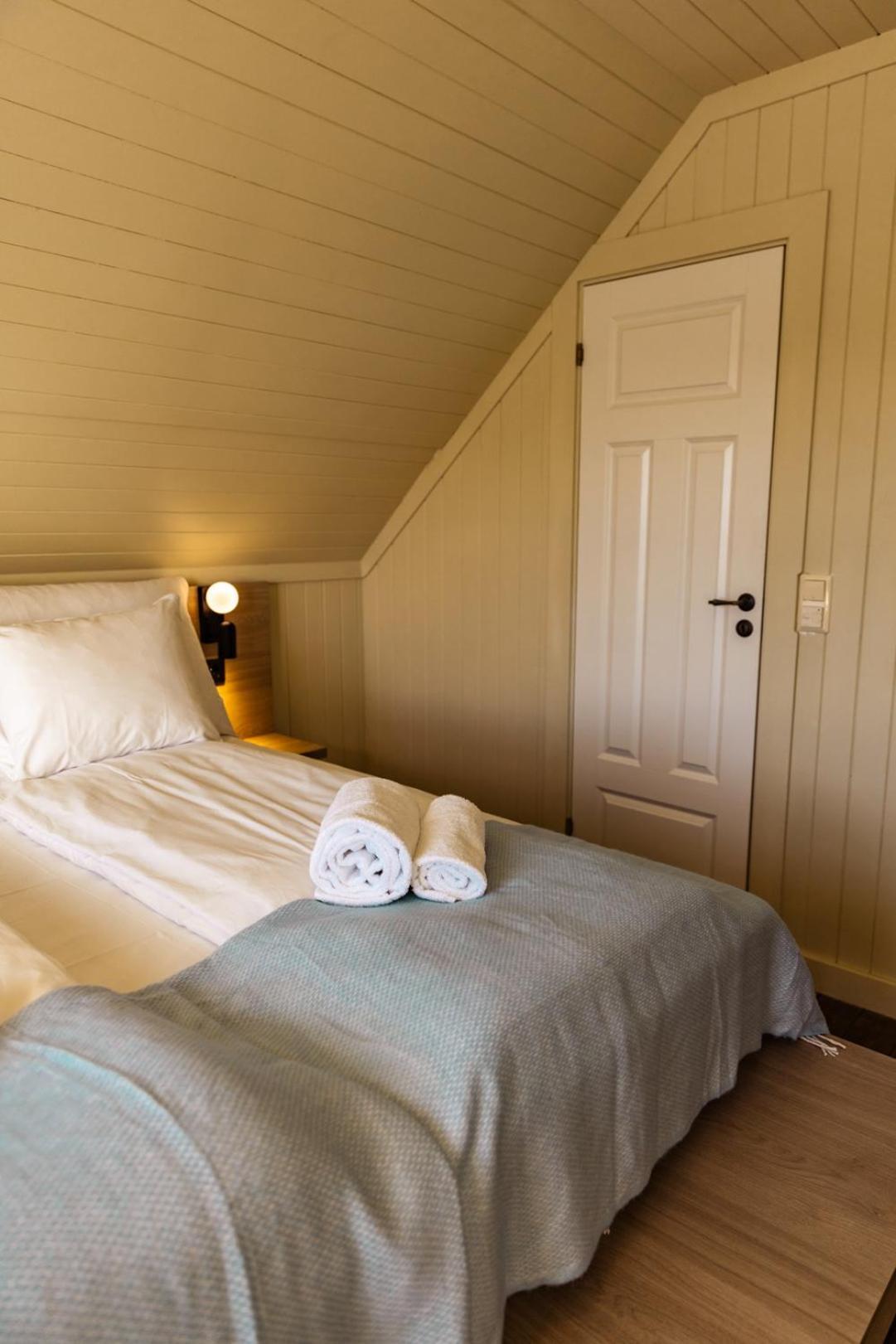 Skata Boutique Hotel Henningsvær Extérieur photo