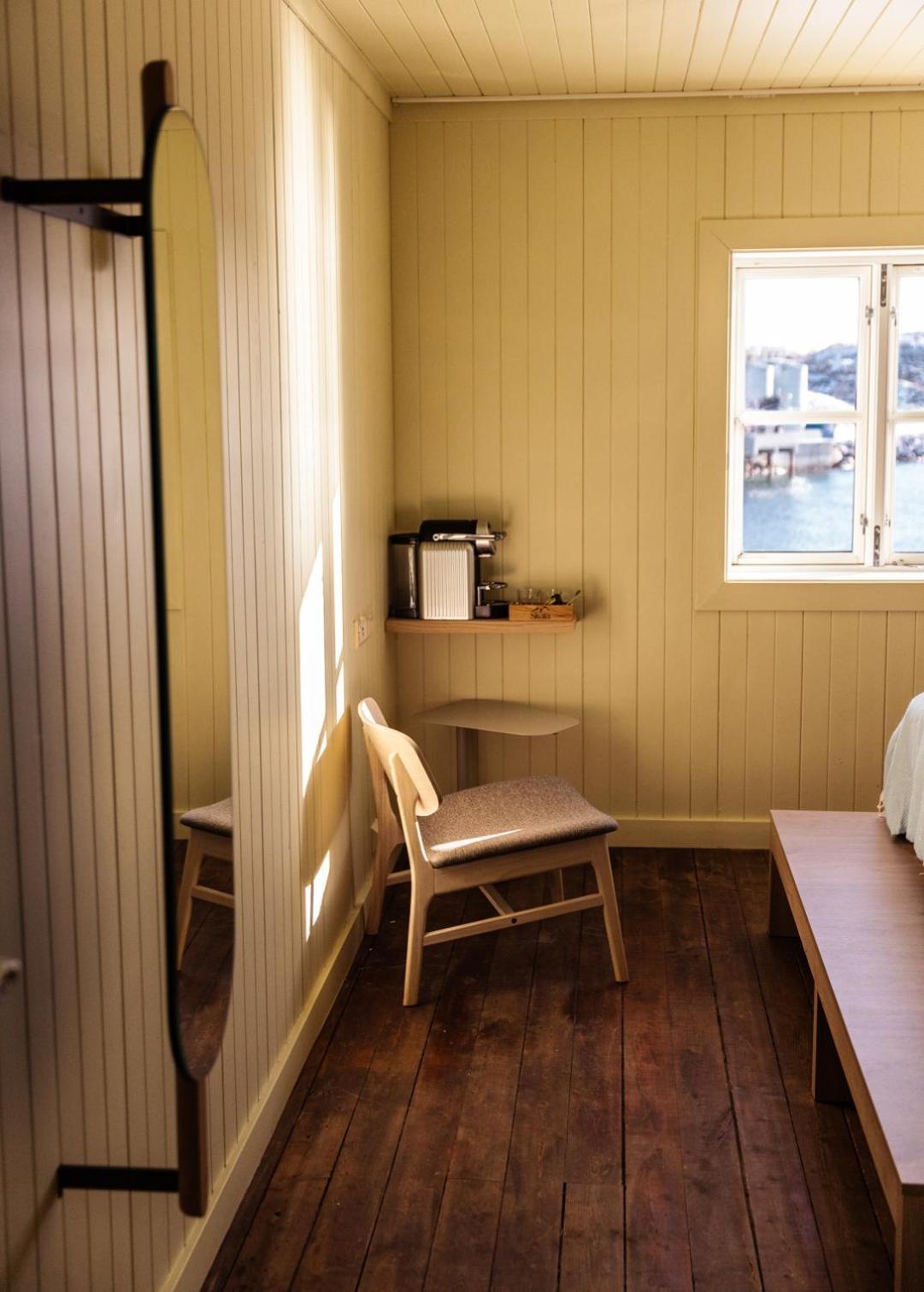 Skata Boutique Hotel Henningsvær Extérieur photo