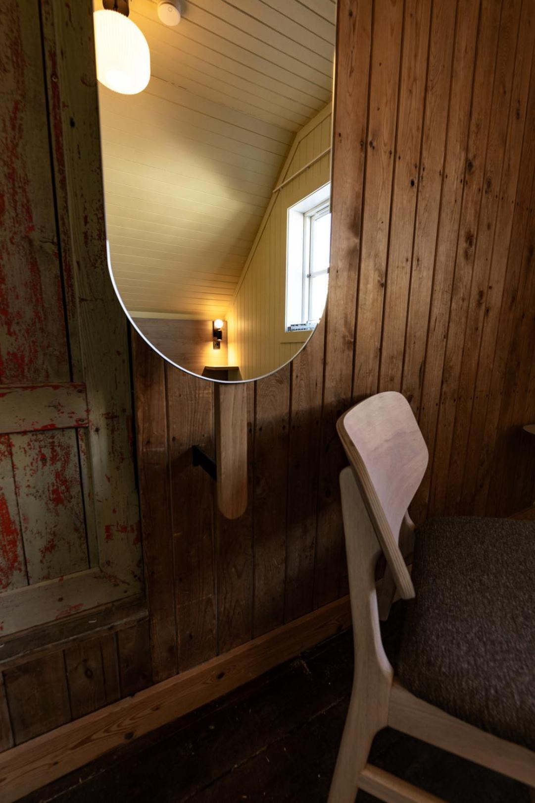 Skata Boutique Hotel Henningsvær Extérieur photo