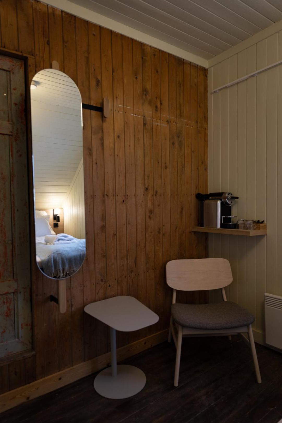 Skata Boutique Hotel Henningsvær Extérieur photo