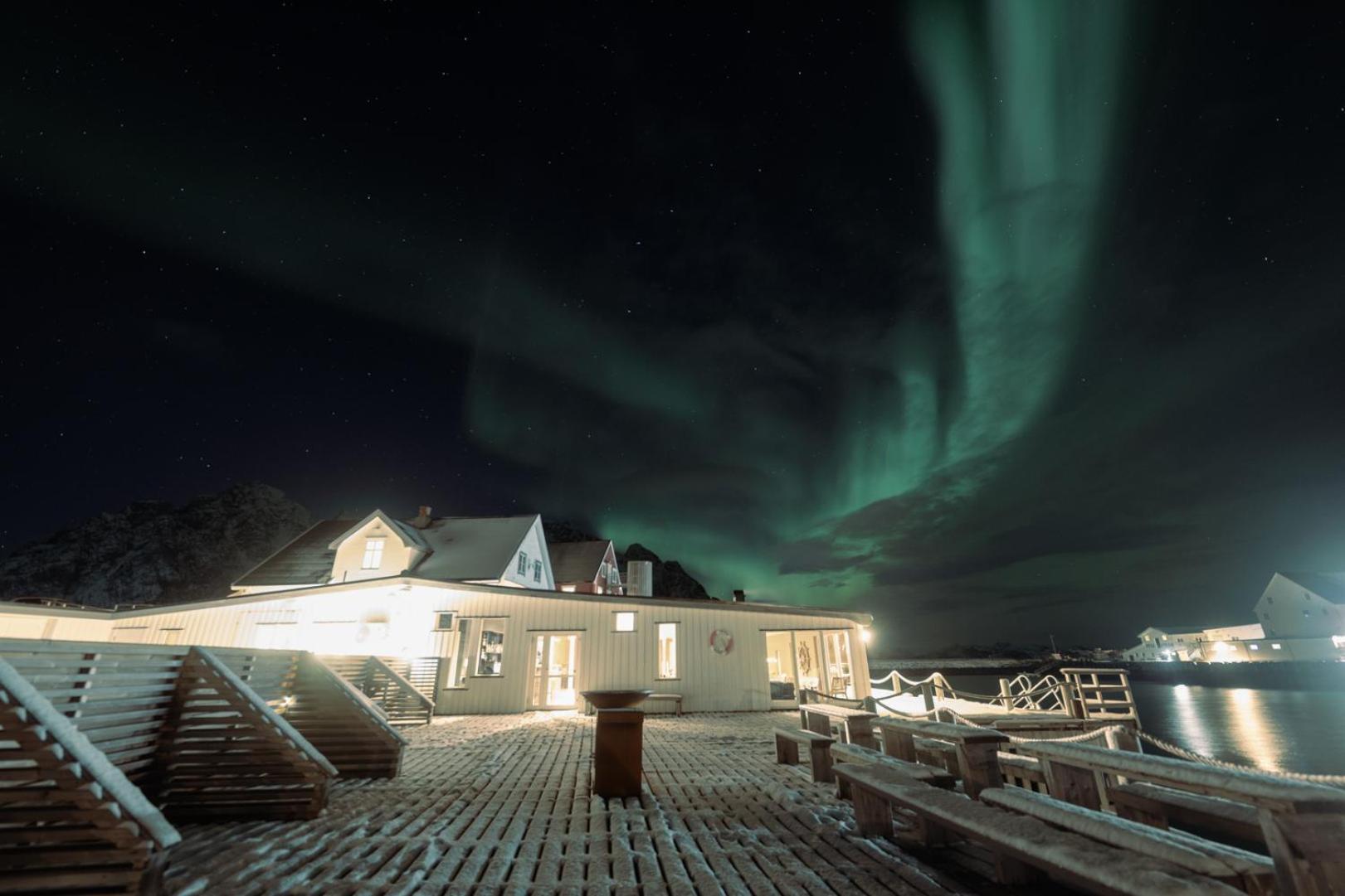 Skata Boutique Hotel Henningsvær Extérieur photo