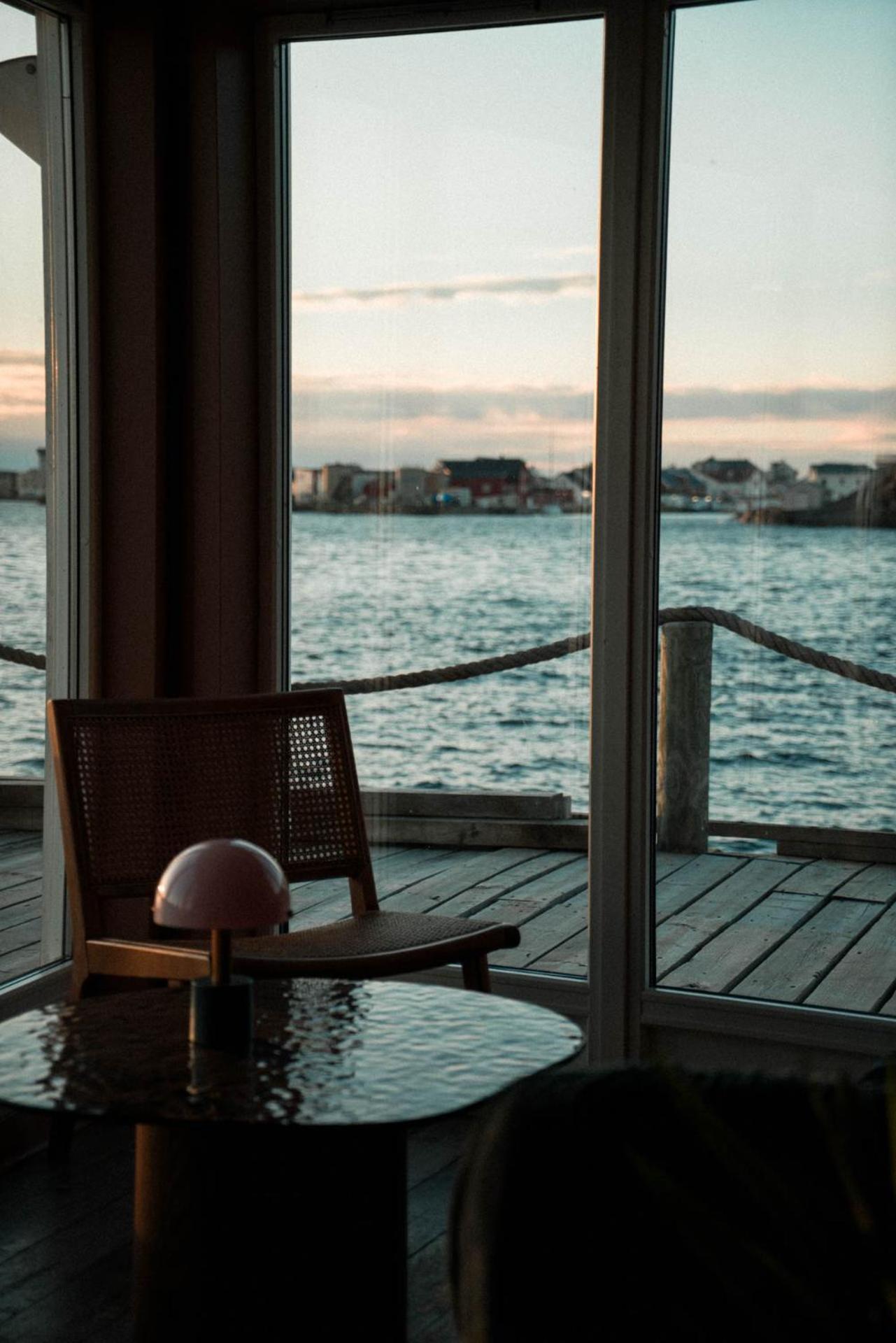 Skata Boutique Hotel Henningsvær Extérieur photo